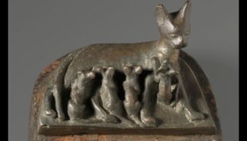 דמויות חתוליות: אריות ולביאות בדימויים מצריים