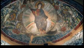 פסיפסים מימי הביניים: יצירה של סיפורים צבעוניים בתוספות אמנותיות